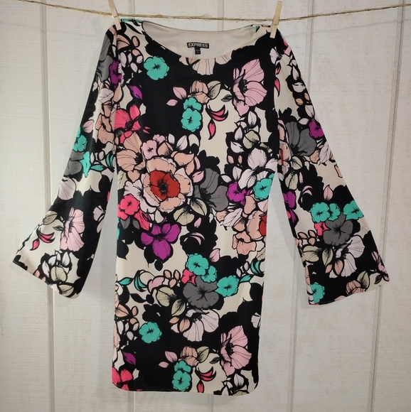Floral Bell Sleeve Dress - Picture 1 of 1